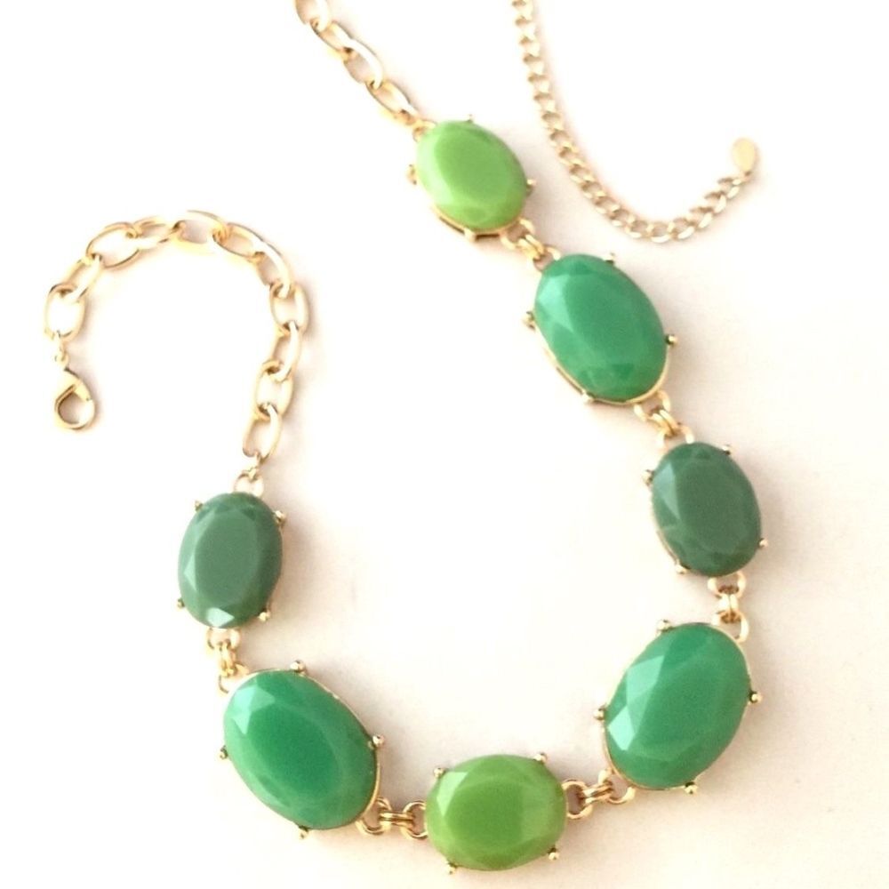 Premier Designs Gold Tone Necklace Green Faceted Beads - 11P